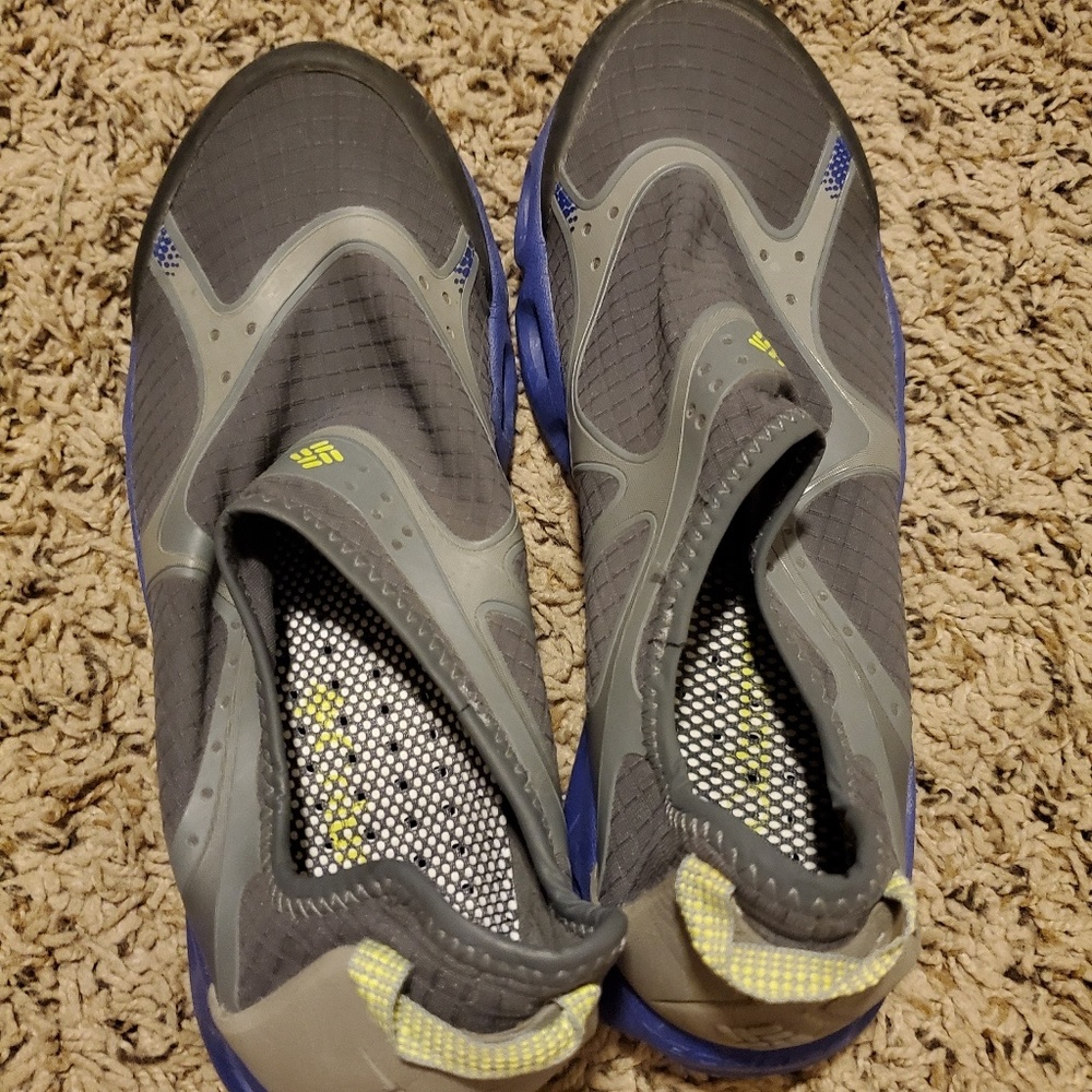 Columbia water shoes